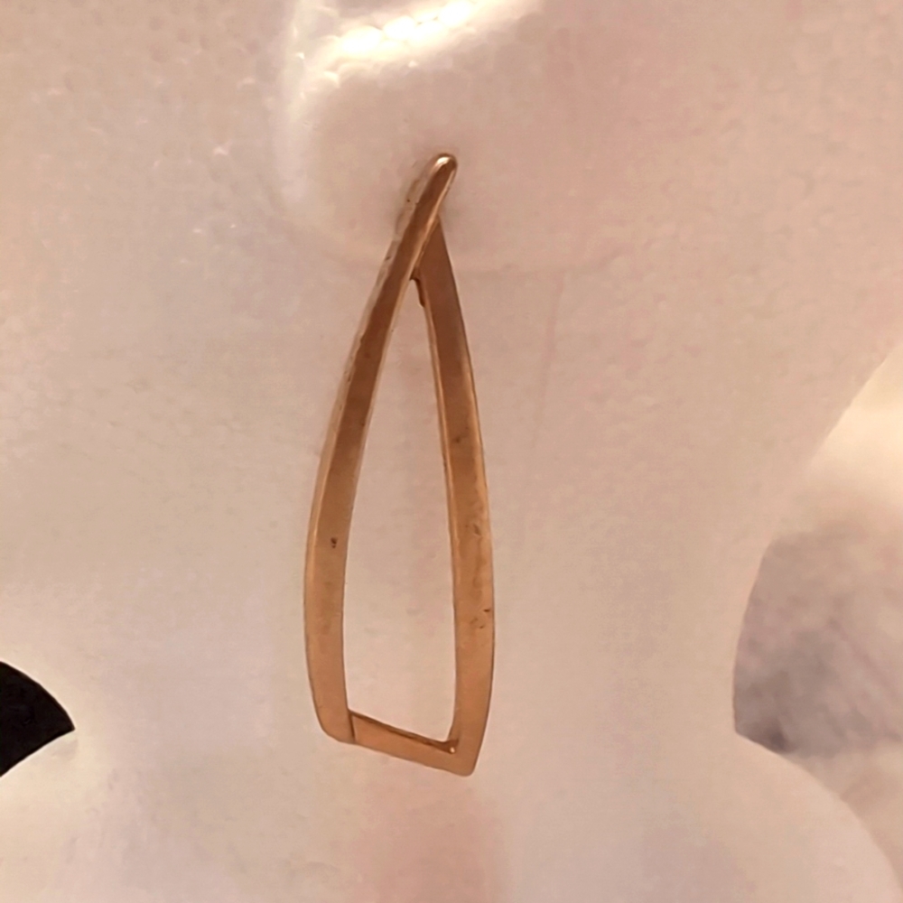 Vintage 80s Gold Toned Geometric Stud Earrings